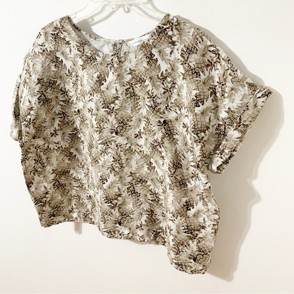 Christopher & Banks Linen Blend Cropped Blouse with Pineapples 🍍 Cuffed Sleeves - Picture 2 of 11